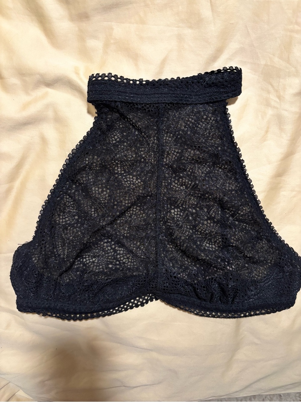 Victoria’s Secret Lace High-Neck Bralette NWT